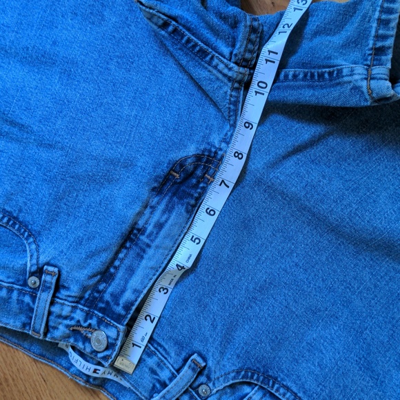 Tommy Hilfiger denim shorts - Picture 5 of 7